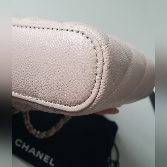 SOLD 💯 Brand New‼️ Chanel Vanity 💯 - Picture 14 of 15